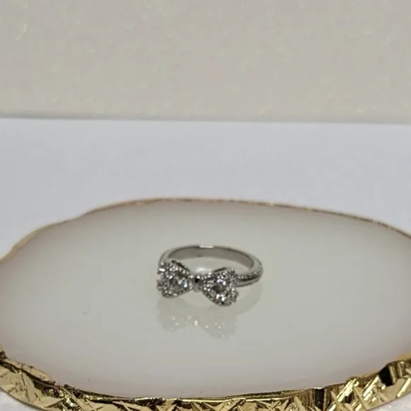 Bow Ring 925 Sterling Silver Cubic Zirconia Size 6 - Picture 5 of 9